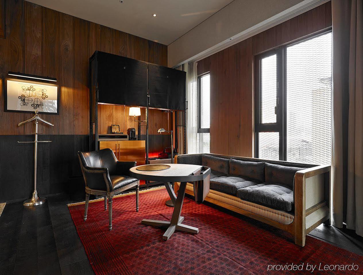 Hotel Proverbs Taipei Bagian luar foto