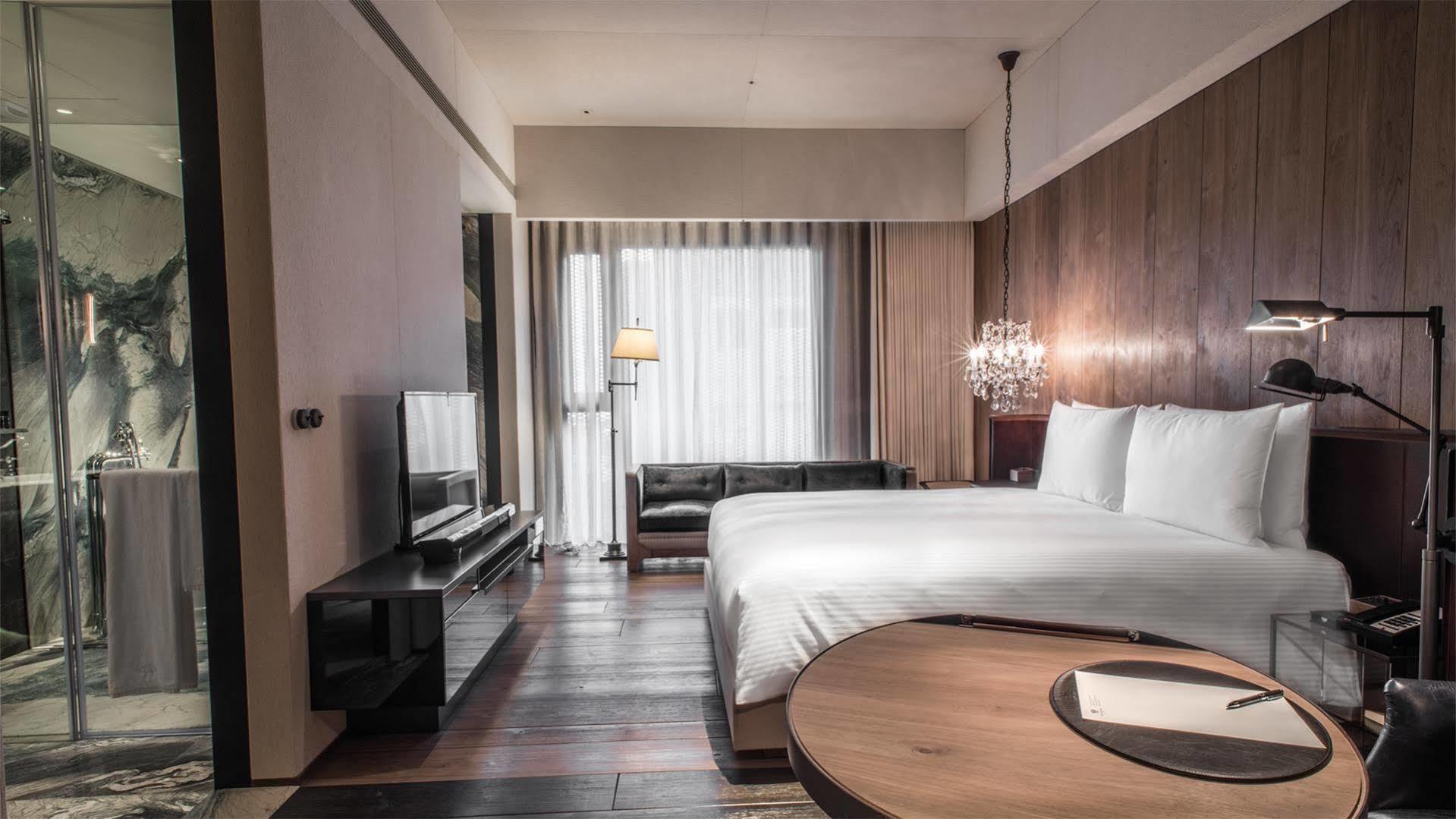 Hotel Proverbs Taipei Bagian luar foto